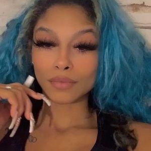 Meet your Posher, Ronnie